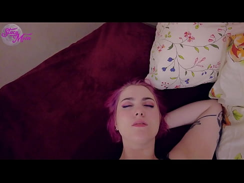❤️ Un cumpagnu di classe Slutty hà dumandatu à saltà OBG cun ella, cusì avemu fottutu senza preservativu ️❌  Sessu à co.dreamypassionjourney.ru ❌❤